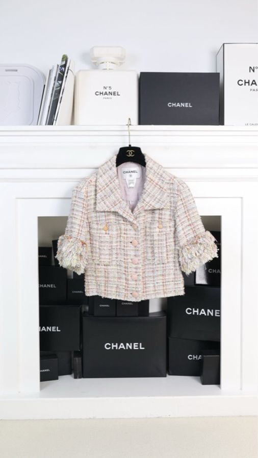 Chanel 13年凡尔赛宫系列粉色山茶花扣编织五分袖两口袋上衣外套-0