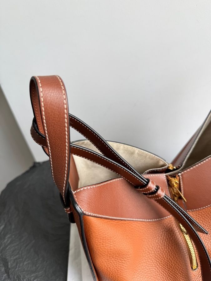 Loewe羅意威 Hammock小號吊床包,荔枝皮-5