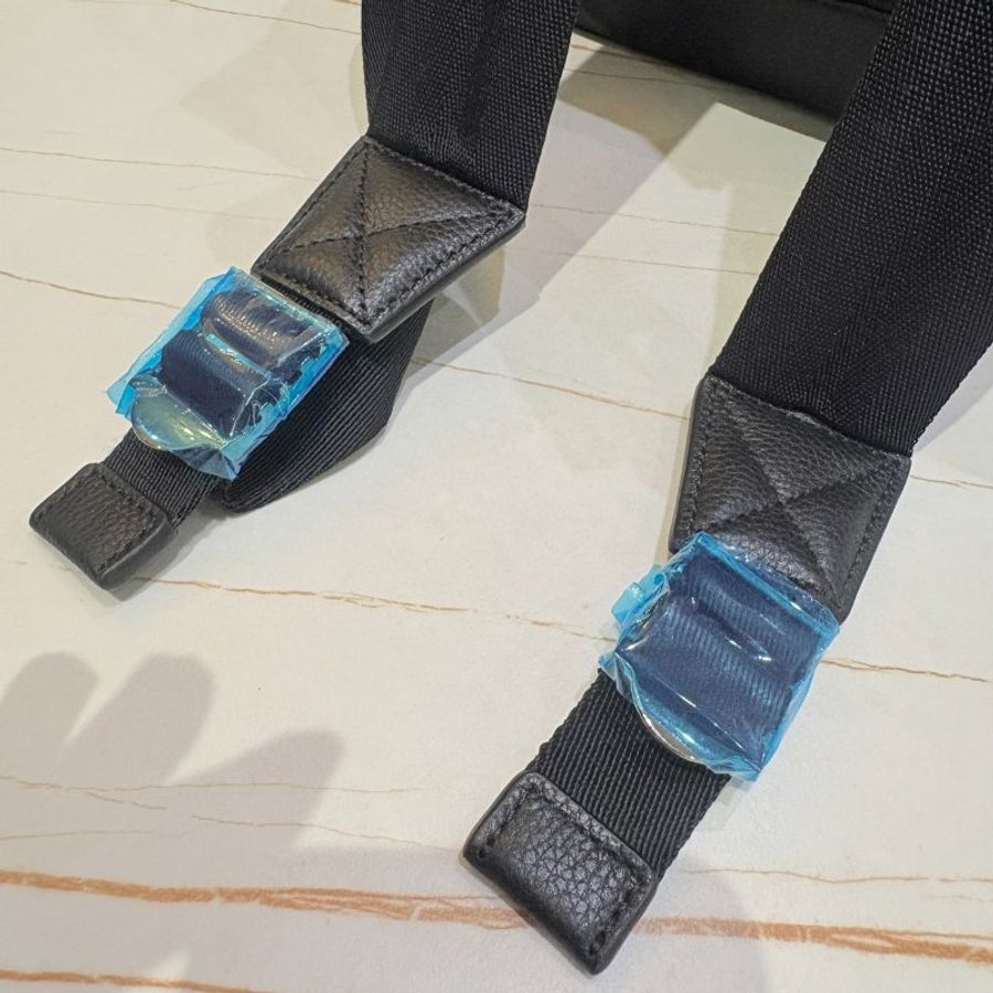*SHIHNA名牌精品* Burberry Watson 黑色尼龍拼接皮革雙肩後背包-5