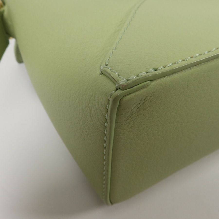 LOEWE 牛皮皮革Mini Puzzle Edge手挽肩背兩用袋-11