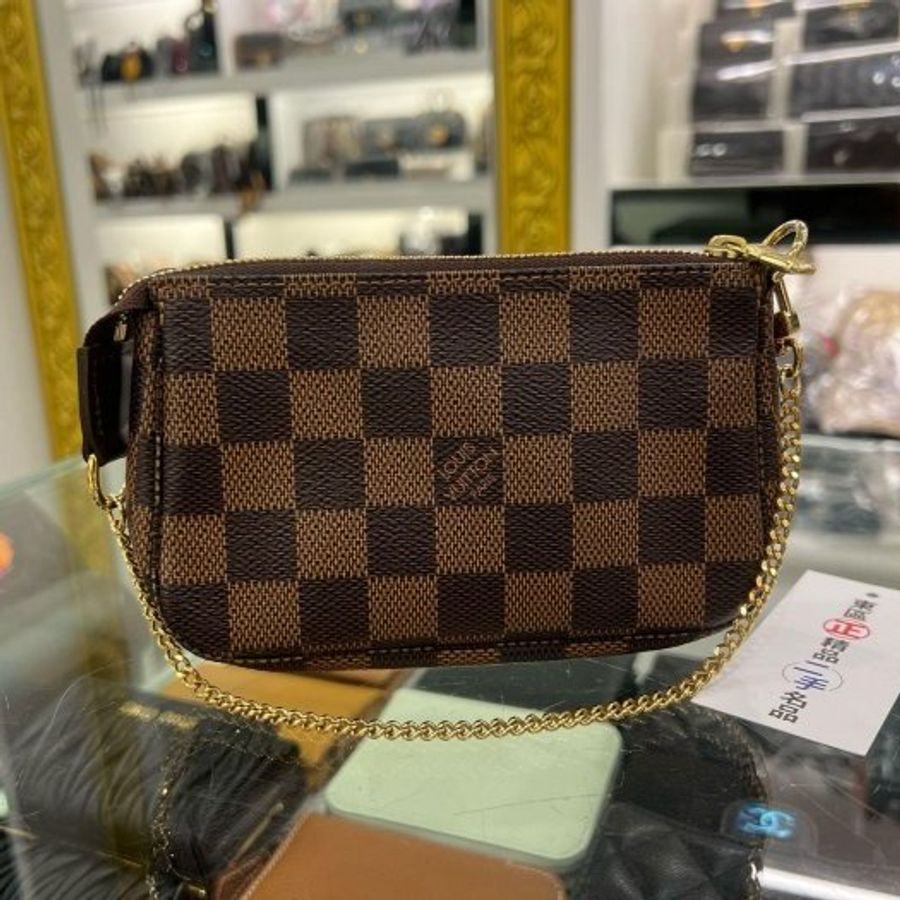東區正精品㊣LV N58009 咖啡色棋盤格一字拉鍊腋下包金鍊手提包 RZ6570 M58009-0