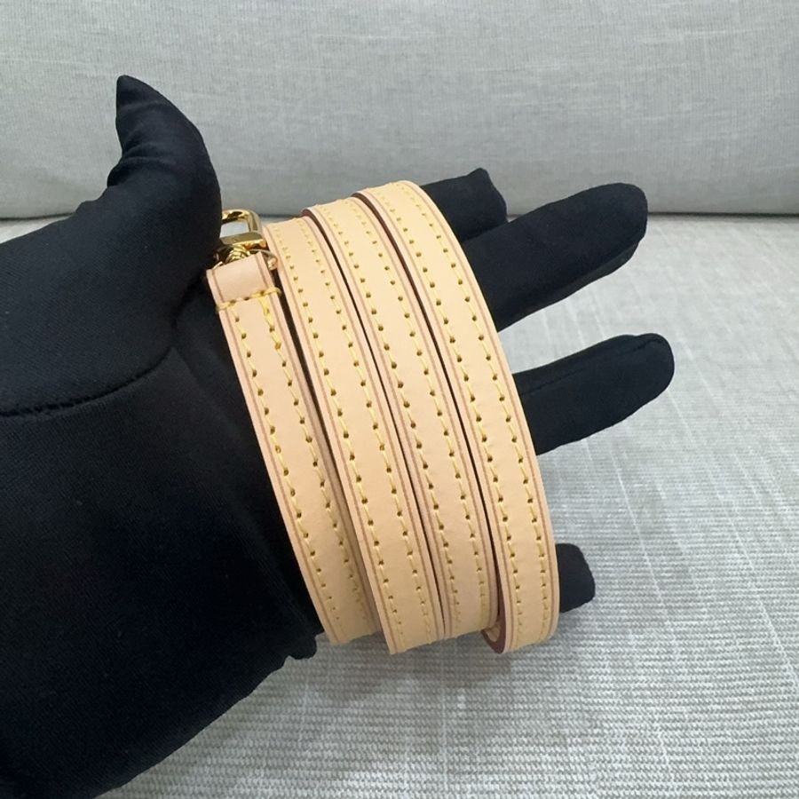 JK國際二手精品✨LV Alma bb貝殼包 🈶台灣購證 專櫃$66000-18