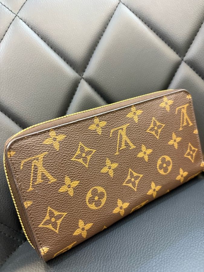 LV 經典老花拉鍊長夾 8卡-3
