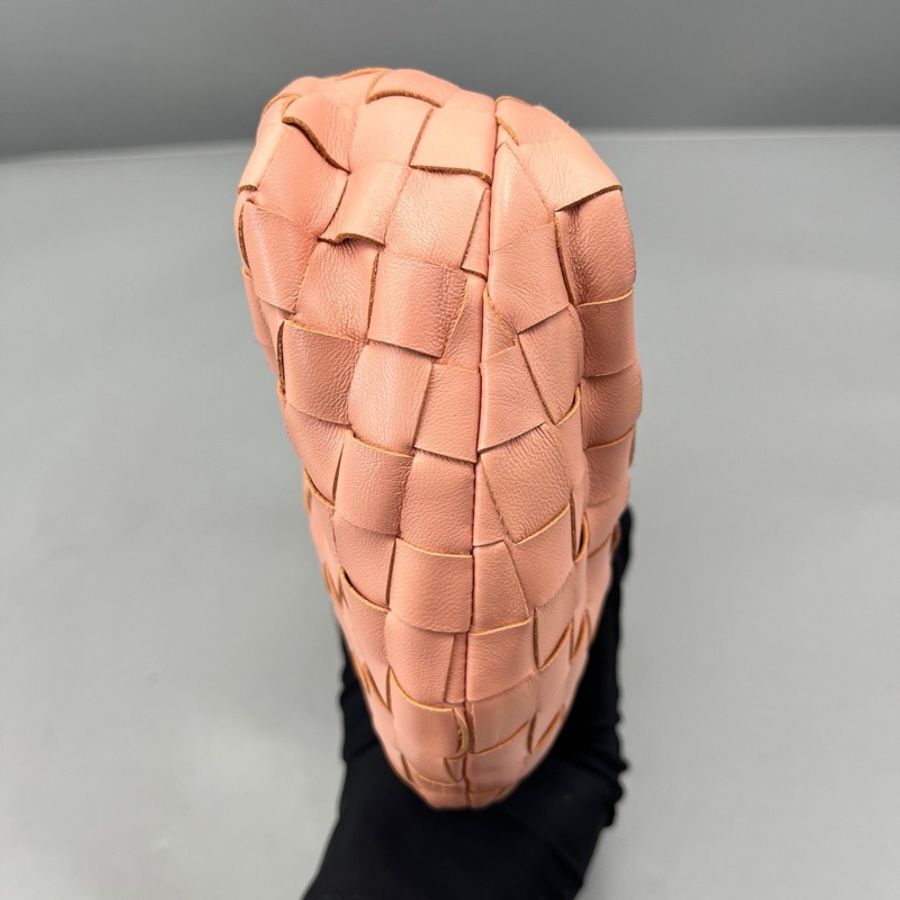Bottega Veneta 葆蝶家編織款扭結包皮粉色 尺寸23*13*6cm-3