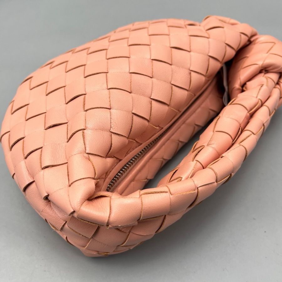 Bottega Veneta 葆蝶家編織款扭結包皮粉色 尺寸23*13*6cm-17
