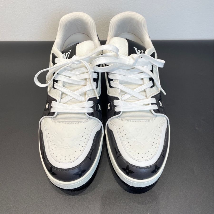 LV路易威登 Trainer 黑白浮雕 42.5碼-1