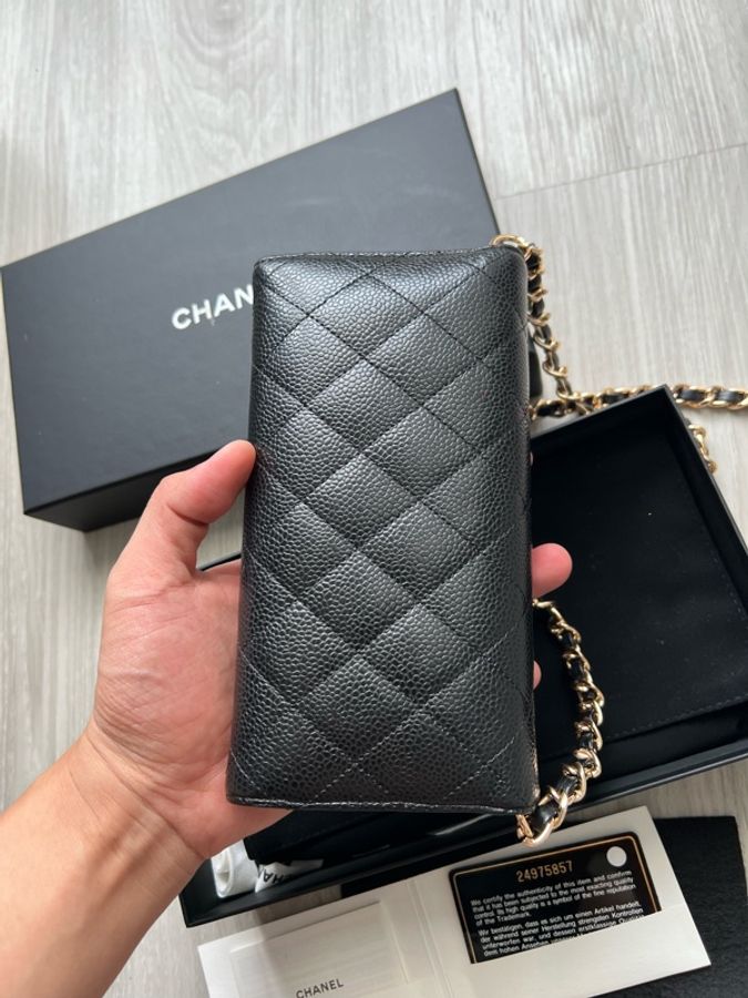 Chanel 香奈兒荔枝牛皮coco長夾 專櫃快6萬 買到賺到 就是一款很經典的發財長夾-5