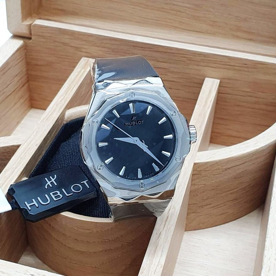 【大眾名錶】HUBLOT宇舶 550.NS.1800.RX.ORL19 經典融合 2026/7未使用 大眾名錶B1495-3