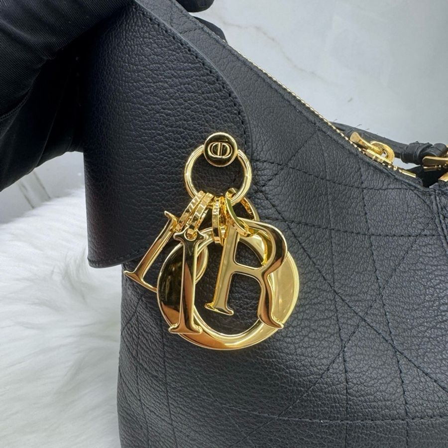 迪奧/Dior 小號 Dior Voyage 手袋 黑色牛皮革扁平超大藤格紋手提包單肩包-7