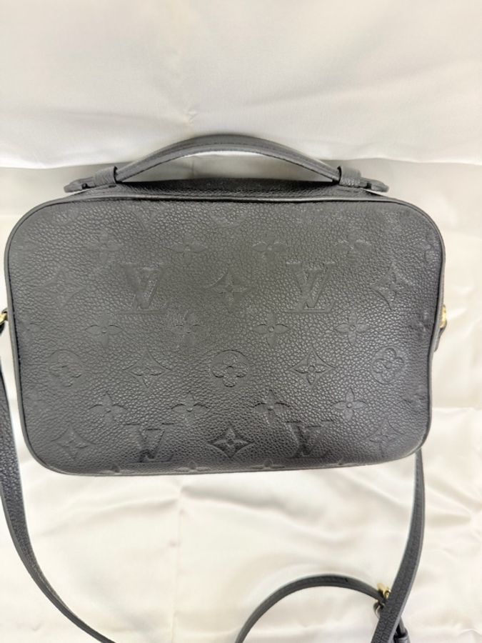 LV 黑牛皮logo壓紋相機包 saintonge-9