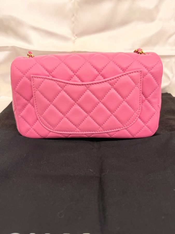 Chanel 芭比粉羊皮金球菱格紋mini20-9