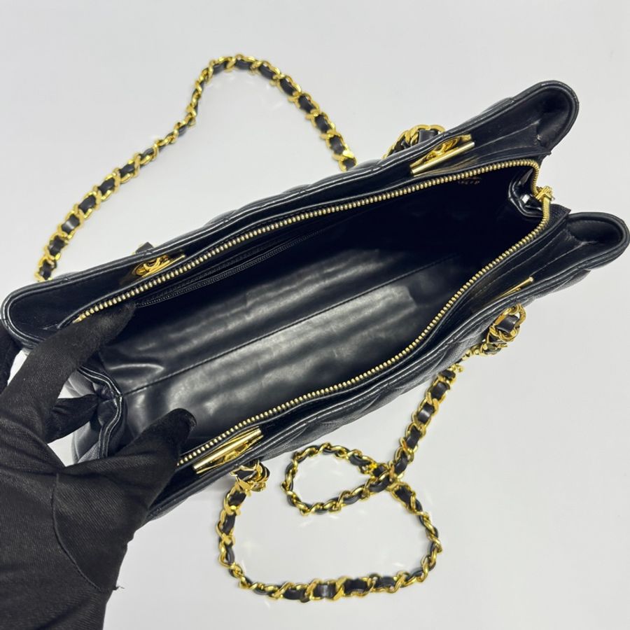 (超級新🆕) Chanel 香奈兒 菱格紋黑金羊皮 肩背包 專櫃26.7萬-12