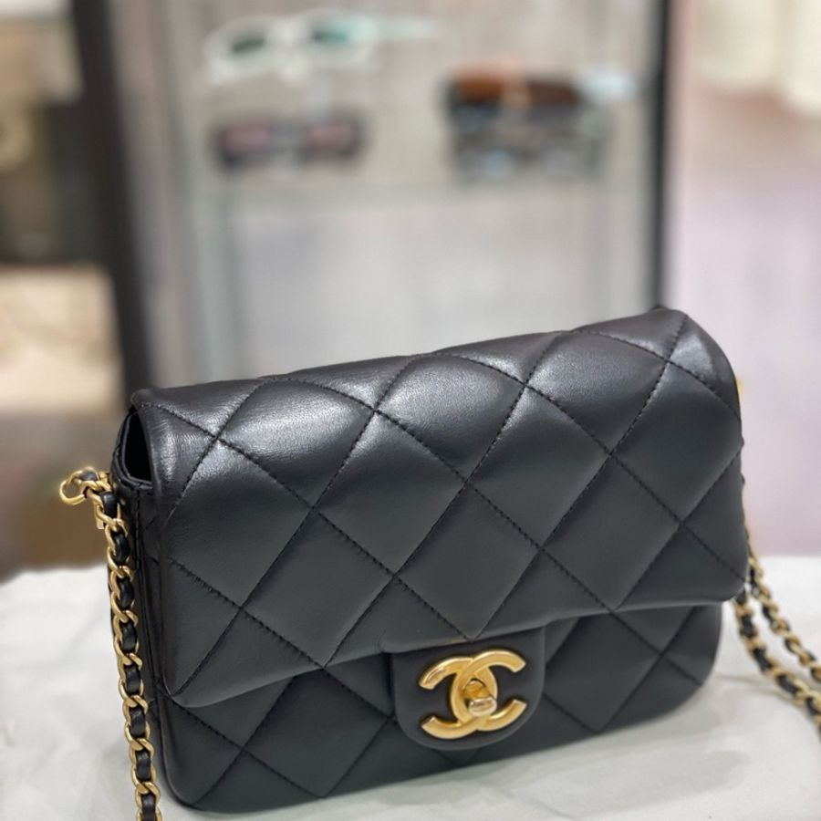 Chanel香奈兒 黑色珍珠風衣扣方胖子 保存很好 五金亮 包型飽滿-1