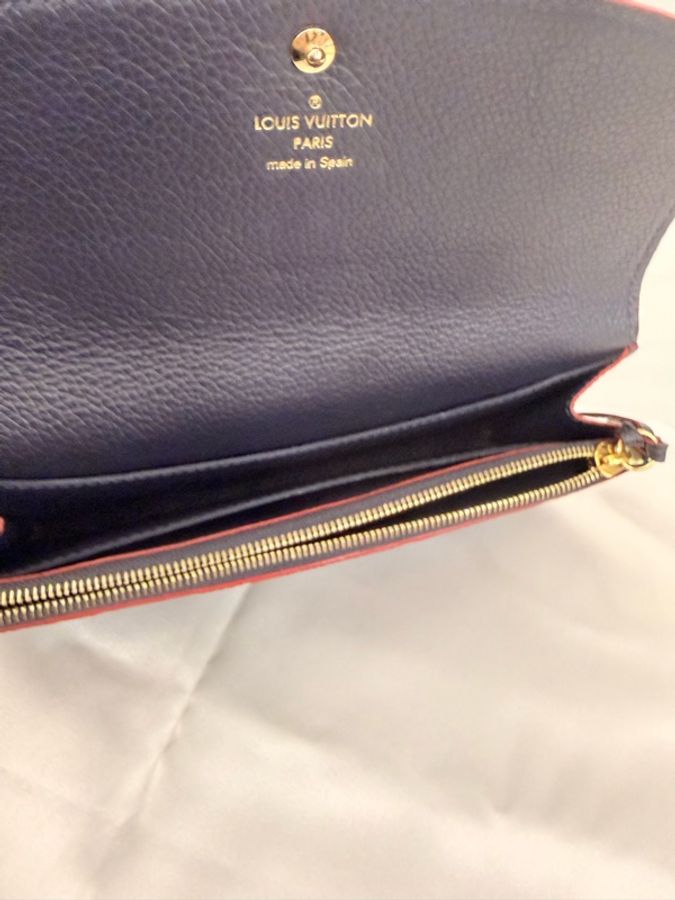 LV深藍牛皮壓紋金釦4卡 Emilie 長夾 雙數包-9