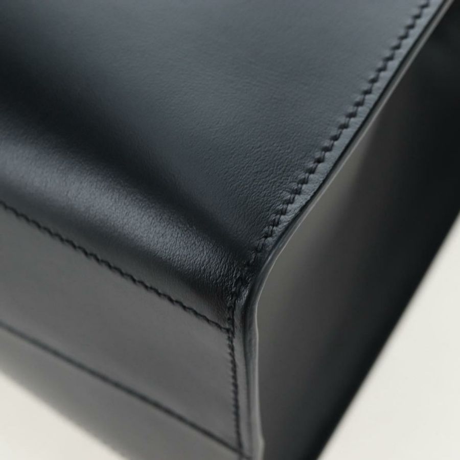 【日本直送】PRADA 黑色金色皮革肩背包,正品 190350V-17