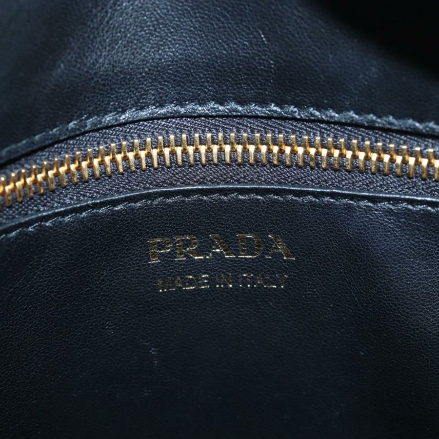 【日本直送】PRADA 黑色金色皮革肩背包,正品 190350V-20