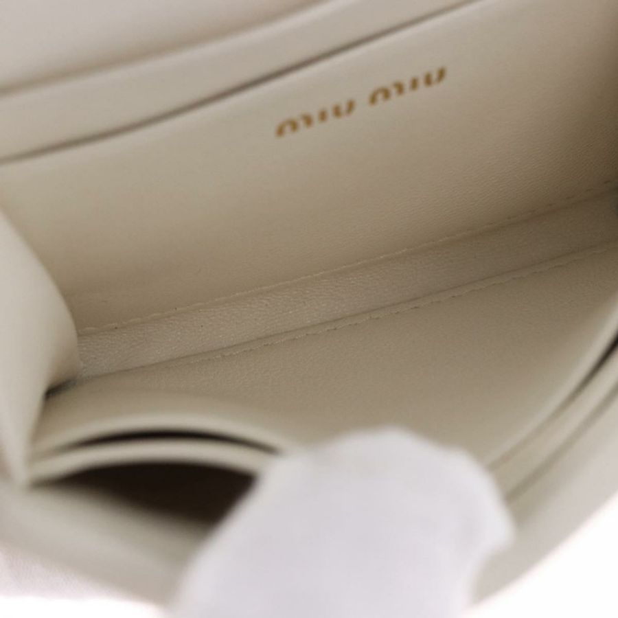 【日本直送】Miu Miu Matelasse 鏈條肩包 白色皮革 正品 194749M-9