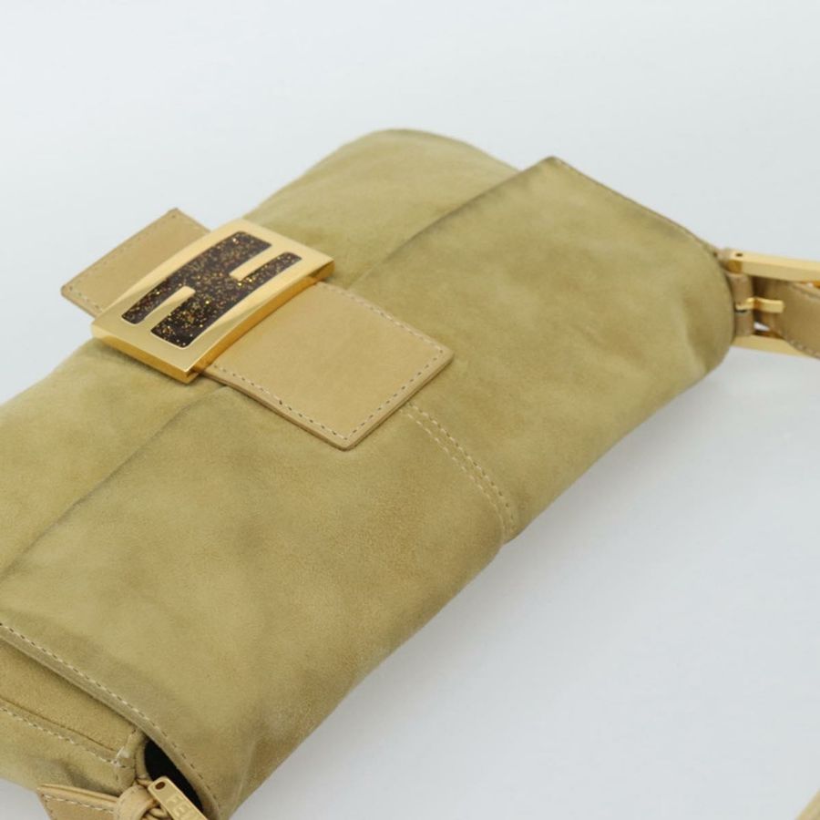 【日本直送】FENDI Mamma Baguette 肩背包 麂皮 米色 金色 正品 194704V-5