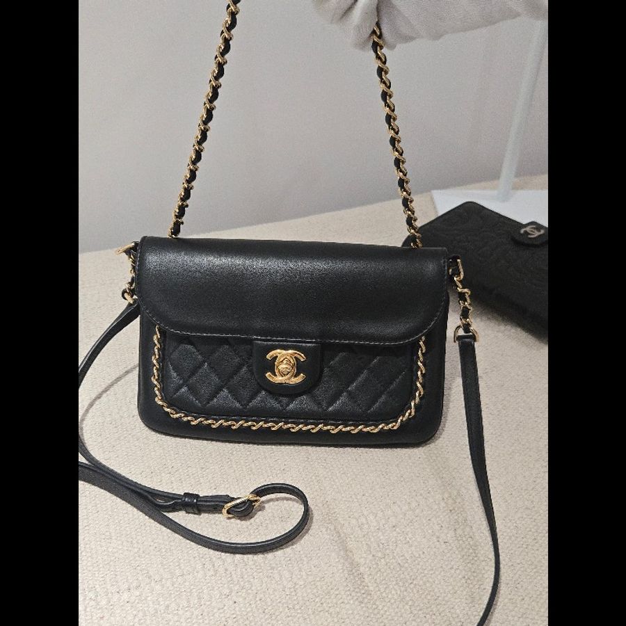 CHANEL 香奈兒 黑色 金釦 雙鍊飾邊斜背包 肩背包-14