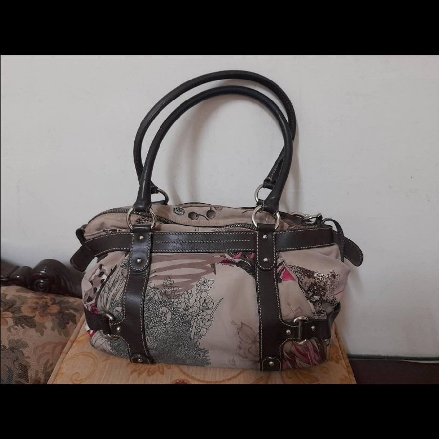 Salvatore Ferragamo 正版 絕版 真皮及花豹藝術布包身 容量大實用 波士頓包 手提 肩背包 內裡有明顯折舊 請看商品敘述-1