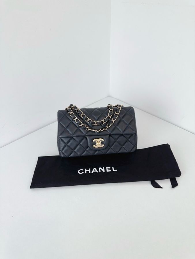 Chanel香奈兒🖤 黑金CF大mini鏈條包💕 99新✨芯片款 尺寸20*12*7-4