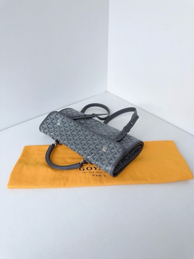 Goyard Saint Léger 灰色狗牙紋雙肩包 💕 98新✨2024年 尺寸33*38*15-5