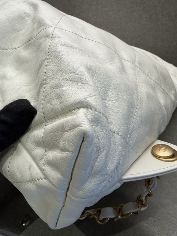 Chanel 香奈兒 22Bag 23p金扣 白色 菱格 牛皮 手提 背包雙肩包 Size:34*29*7 釐米,附件:塵袋-17