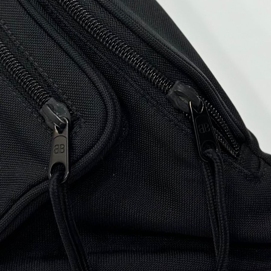 BALENCIAGA 巴黎世家 Explorer 黑色 尼龍 胸包 腰包胸口包 側背包 肩背包 斜背包-26