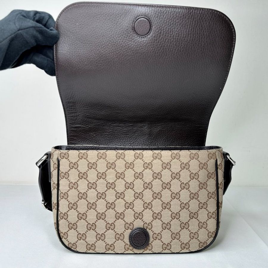 GUCCI 全新老花帆布郵差包-6