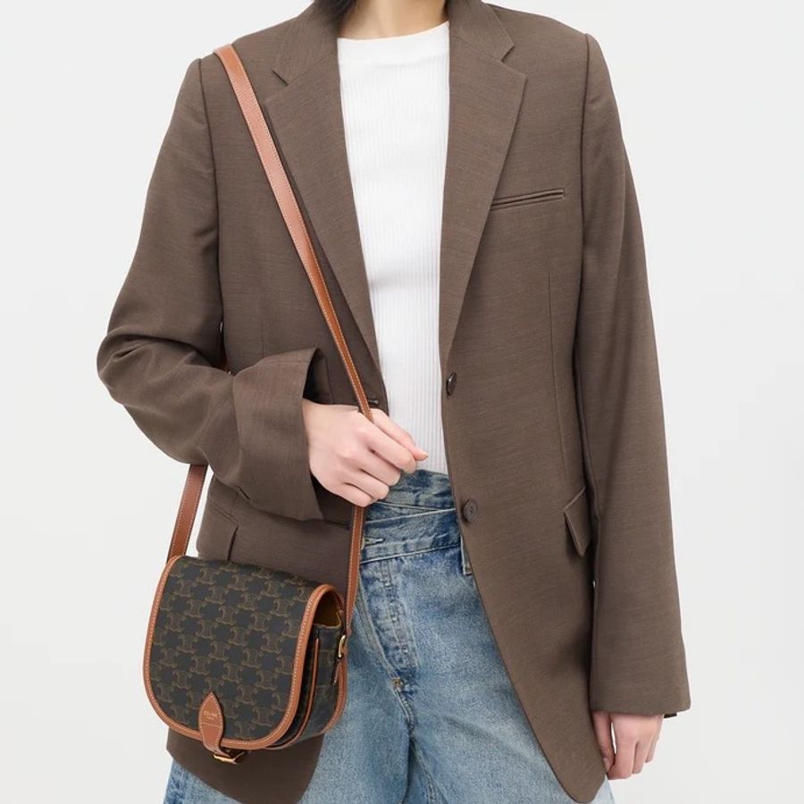 Celine Triomphe Folco 中號 老花馬鞍包-1