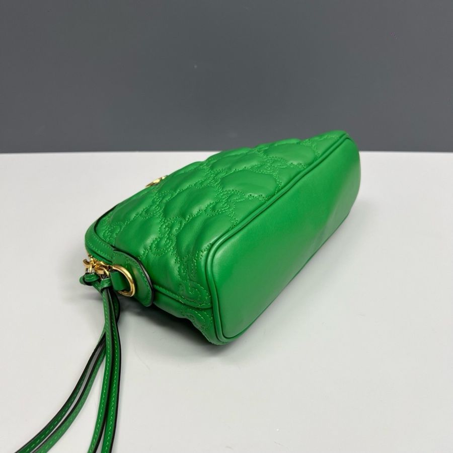 Gucci古馳 綠色全皮壓花貝殼包 97新-2