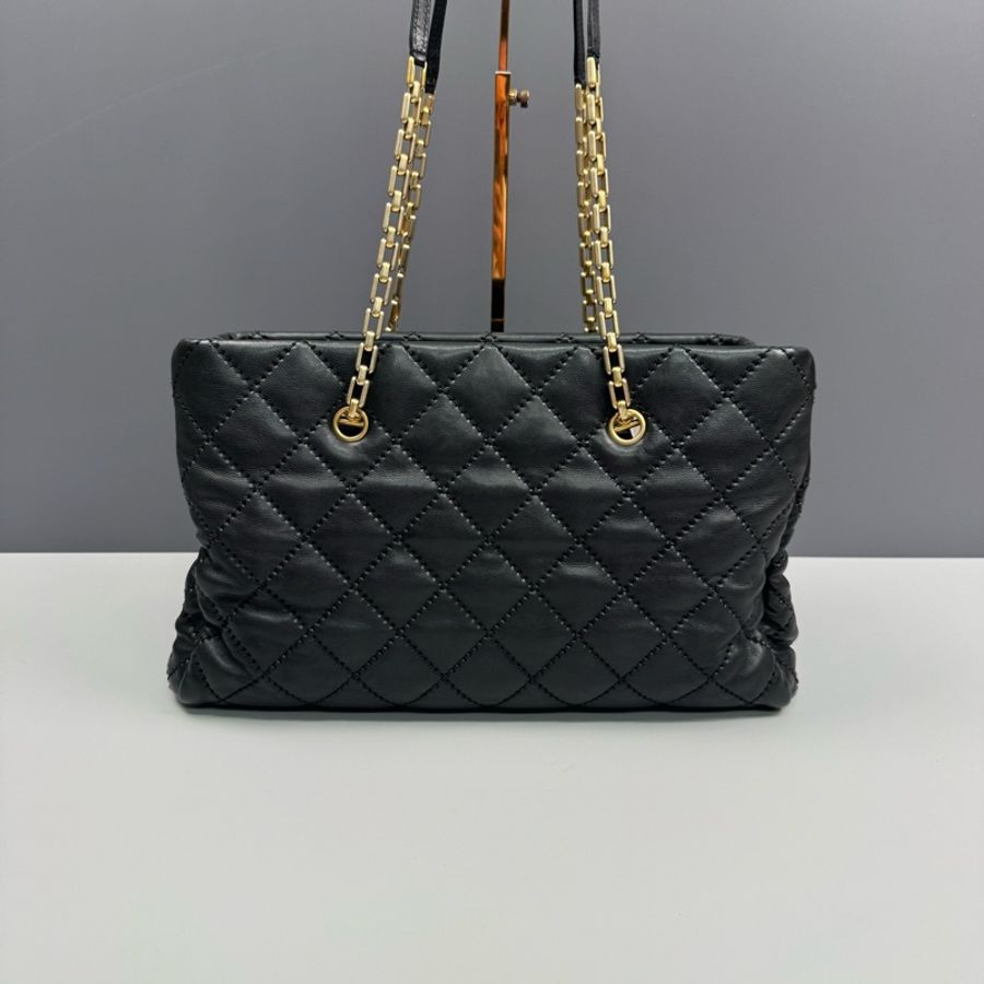Chanel香奈兒 黑金全皮外縫線2way托特包-1