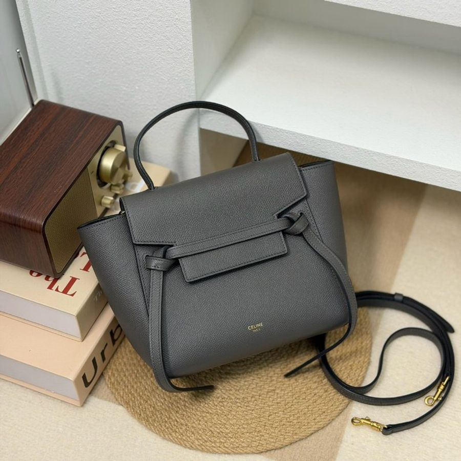 (近全新美包😍)🏷Celine 瑟琳.Nano Belt 鯰魚包-0
