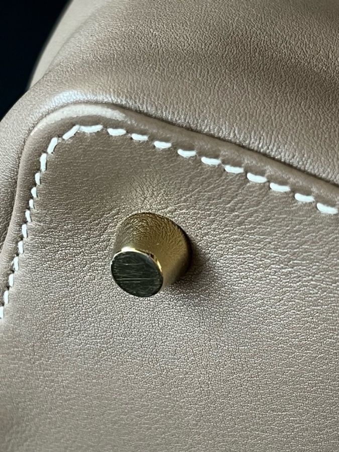 Hermes 愛馬仕 牛奶盒子 底長20 A刻-26