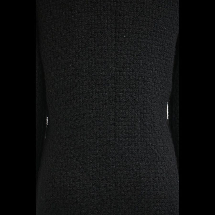 Chanel 08年伦敦高级手工坊系列黑色四口袋圆领长款外套-12