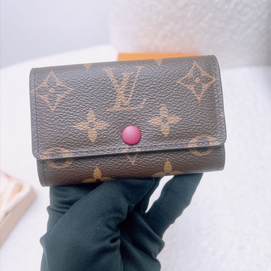 閒置 Lv 老花鑰匙包-1