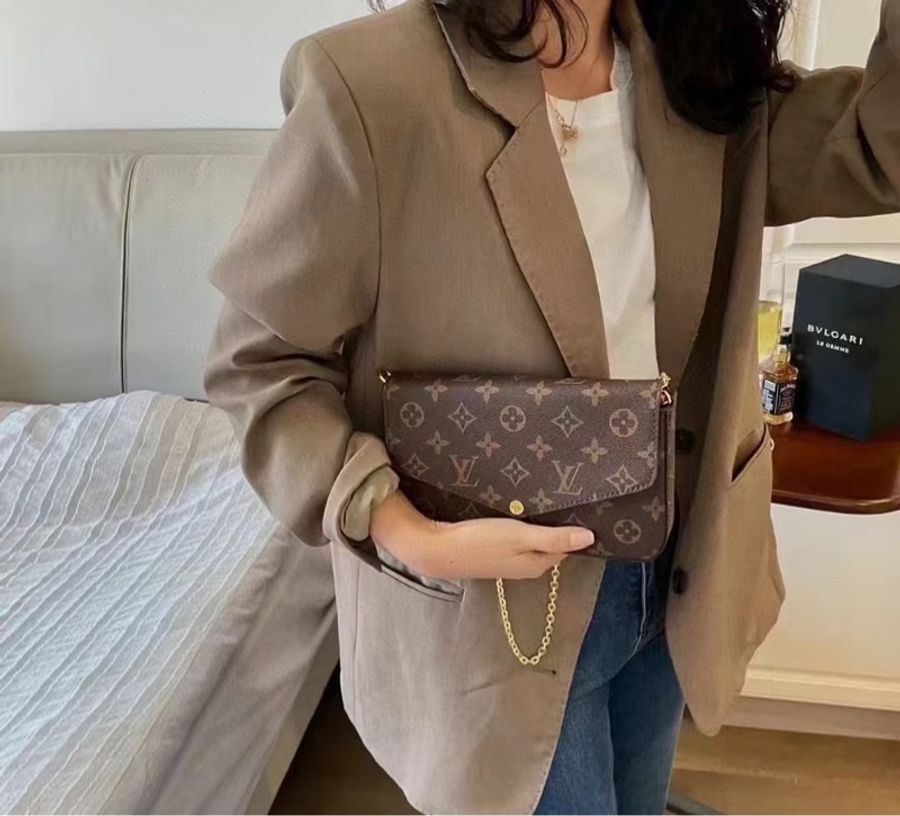 Louis Vuitton 路易威登 老花 三合一 尺寸:21x12x3-8