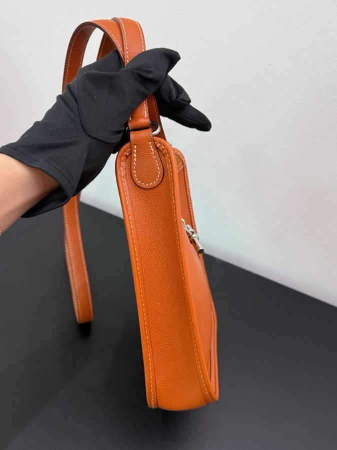 Hermès 愛馬仕Vespa Evelyn mini金棕銀 框I刻-4