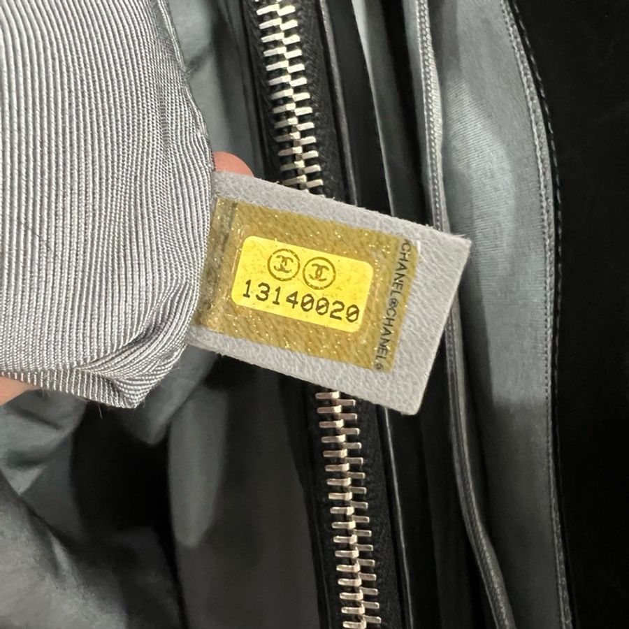 香奈兒Chanel漆皮大托特-6