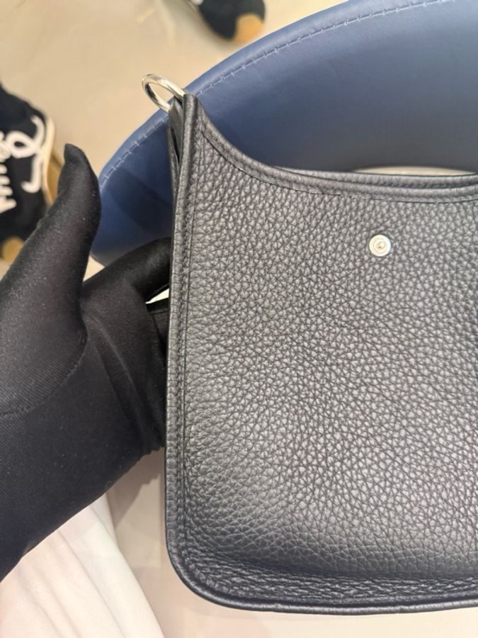 HERMES 愛馬仕 Evelyne Mini 16 黑銀 Clemence小公牛-20