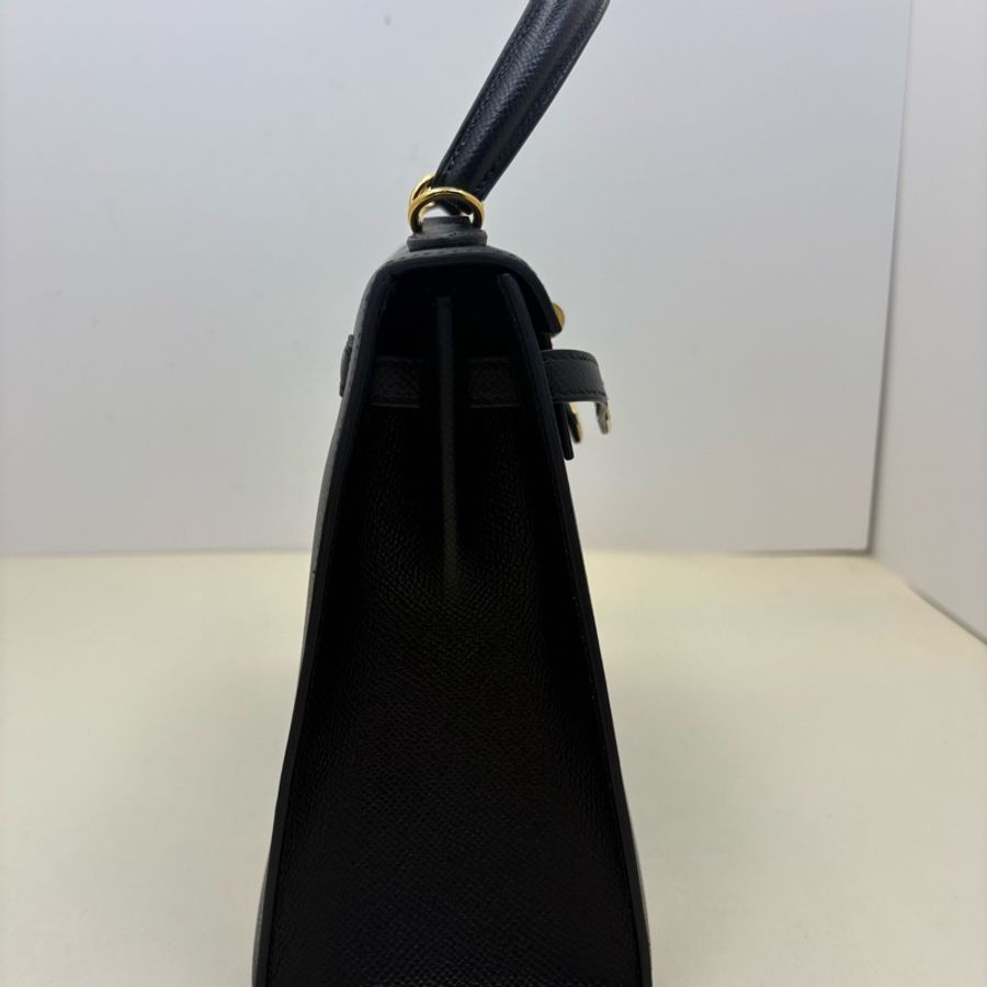 Hermes 愛馬仕 【99新】Z刻 Kelly25 黑金epsom皮 外縫 鎖具齊全-1