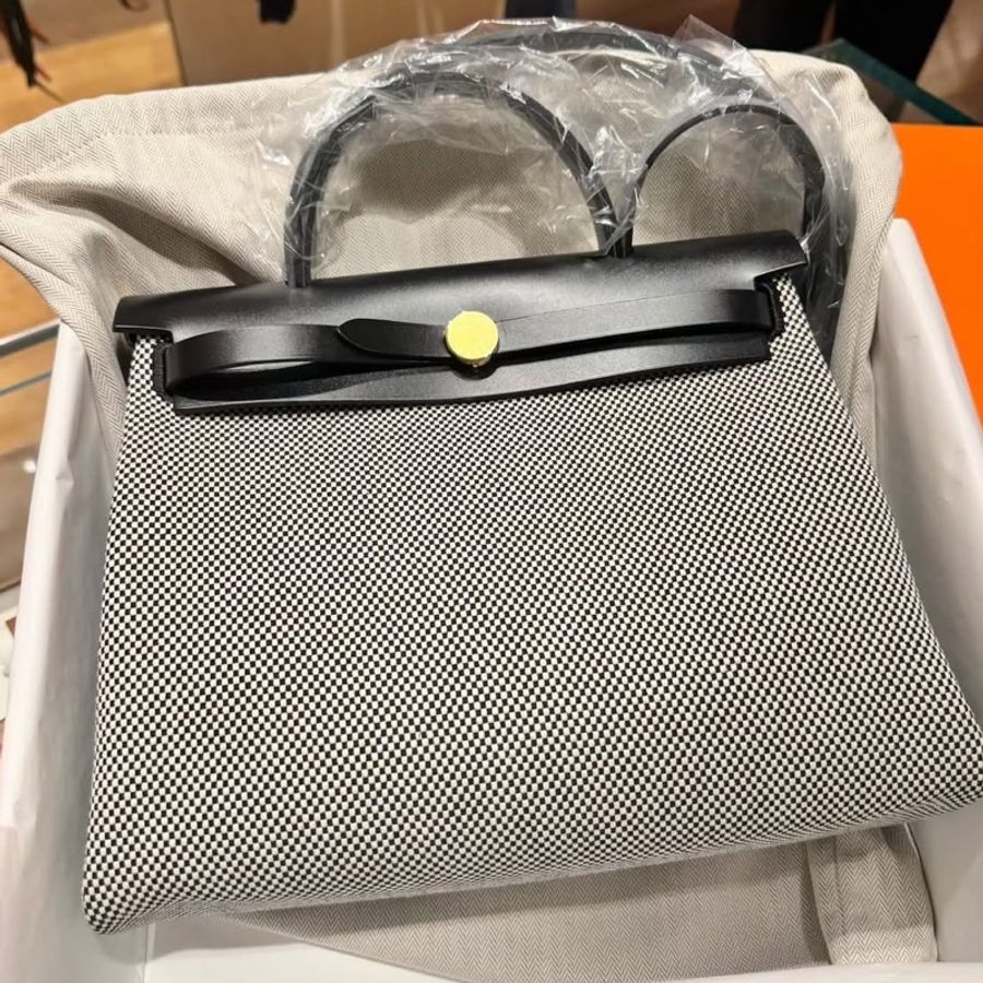 🐼Herbag31 熊貓金扣 全新可送禮🎁免配貨 最新刻印-0