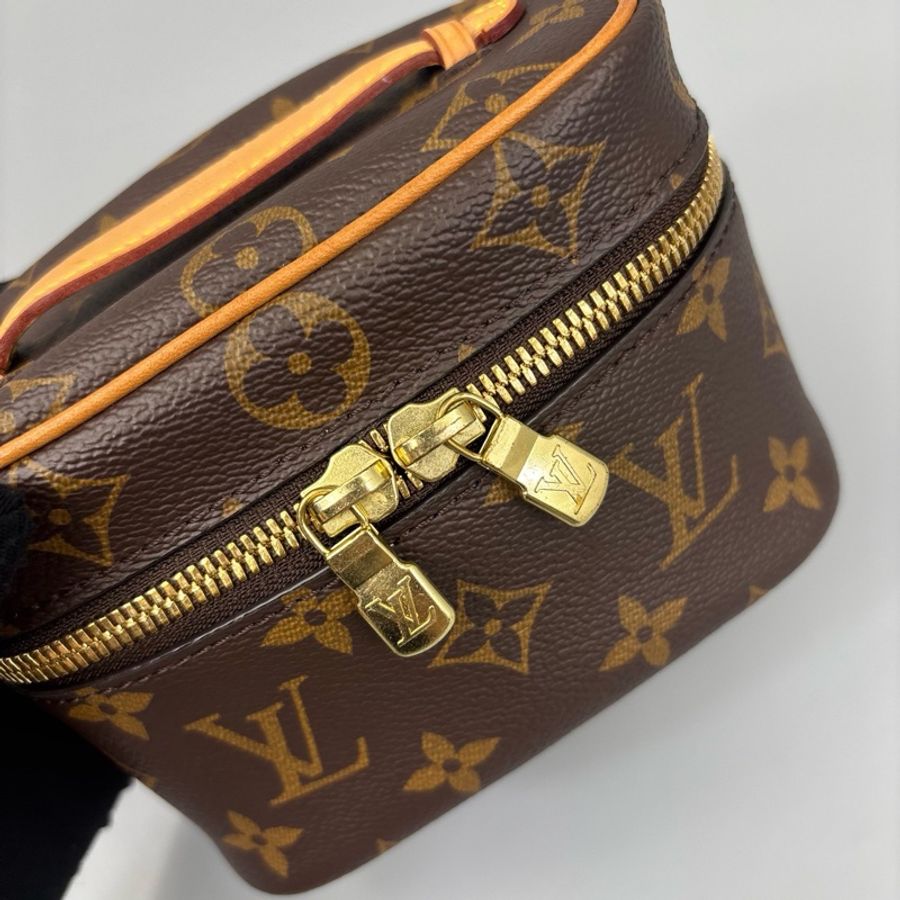 Louis Vuitton 路易威登 老花Mini化妝盒手提包 芯片 尺寸14*10 A-6