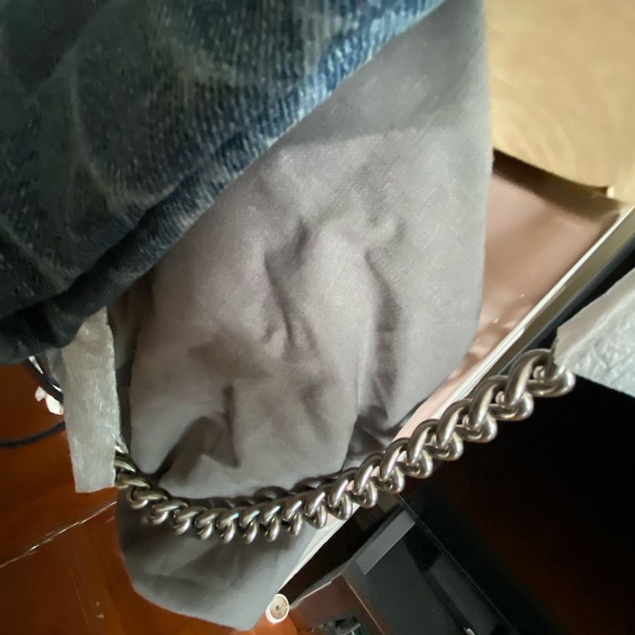 Denim tote with shoulder chain-9