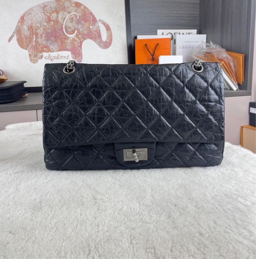 Chanel • 經典黑銀牛皮2.55 Maxi-2
