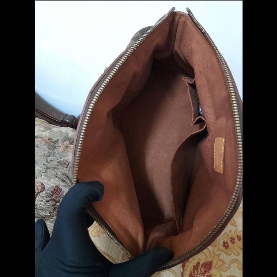 Louis Vuitton 正版絕版 明顯倉庫折舊 真皮及防刮包身 容量大 手提包 水餃包 請看商品敘述-16