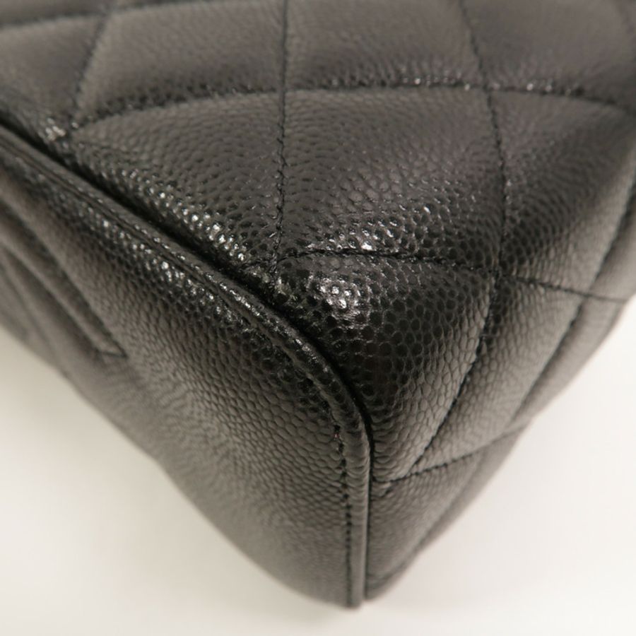 CHANEL 牛皮皮革Vanity Case鏈帶肩背袋-11