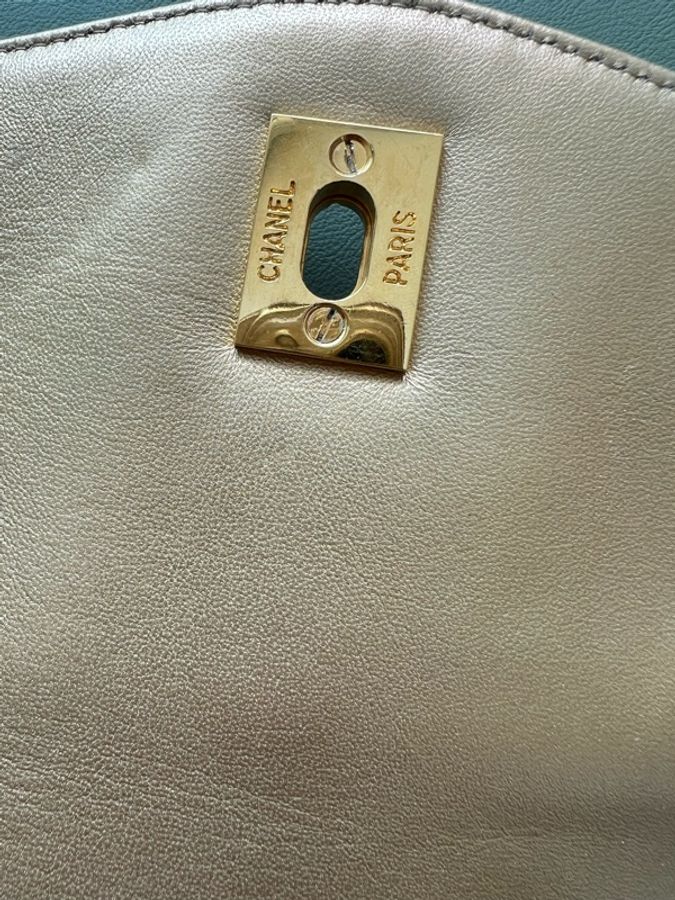 Chanel中古双肩包-4