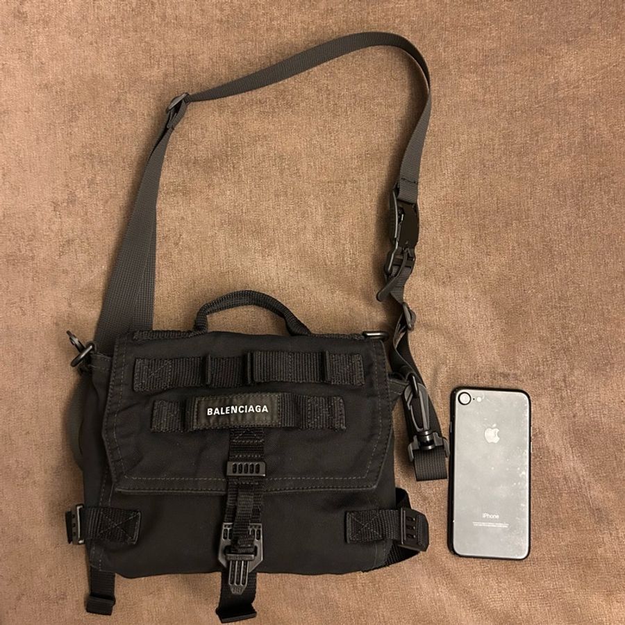 BALENCIAGA 黑色 斜背包 mini messenger bag-4