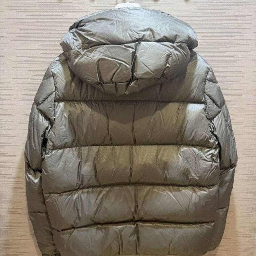 💎Han's house精品服飾💎moncler CARDERE 羽絨 連帽 外套 可手水洗 現貨4號 原價78000-7